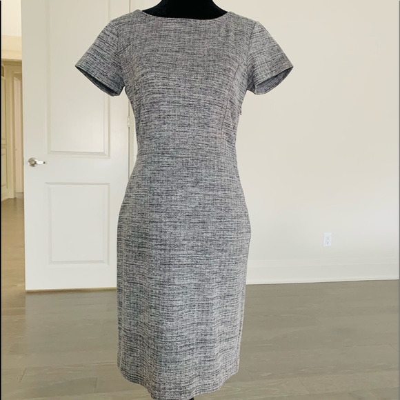 BANANA REPUBLIC Dress - Picture 3 of 7